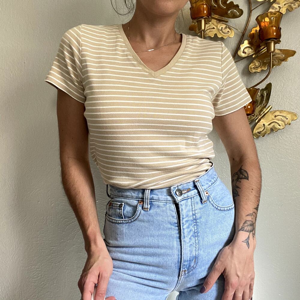Vintage Ann Taylor Basic Tee - image 1